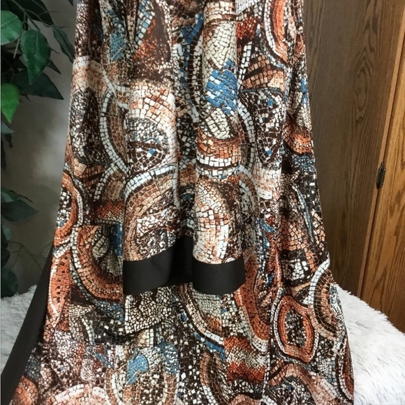 St Michael was a brand owned and used by British retailer Marks & Spencer - Picture 5 of 11